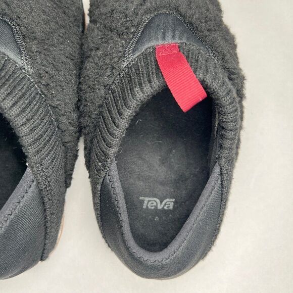 Teva ReEMBER Shoes Women's Size 7 Black Fleece Slip On Athletic Slippers - Picture 9 of 12